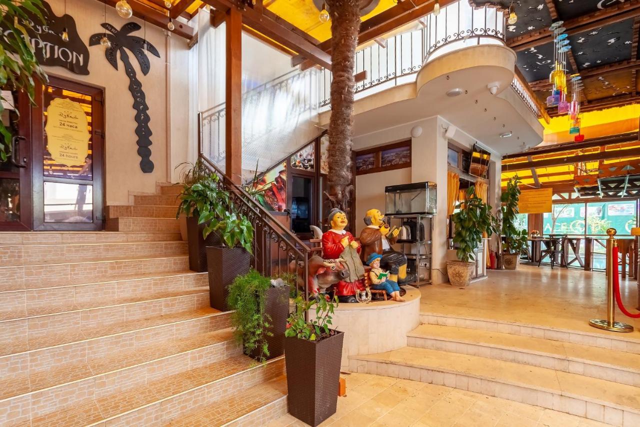 Hotel Грейс Дубай à Adler Extérieur photo